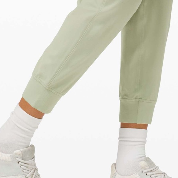 Lululemon Ready to Rulu 7/8 - Picture 3 of 4